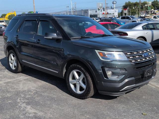 Photo of 2016 Guard Metallic Ford Explorer