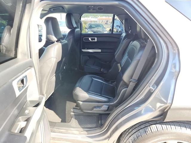 Photo of 2021 Carbonized Gray Metallic Ford Explorer