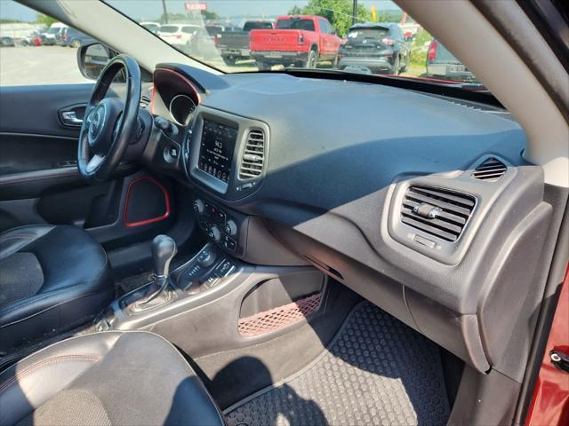 Photo of 2020 Redline Pearlcoat Jeep Compass