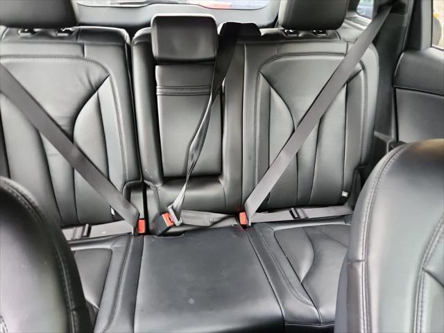 Photo of 2019 Magnetic Gray Metallic Lincoln Nautilus