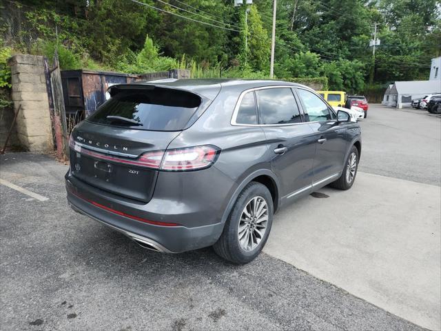 Photo of 2019 Magnetic Gray Metallic Lincoln Nautilus