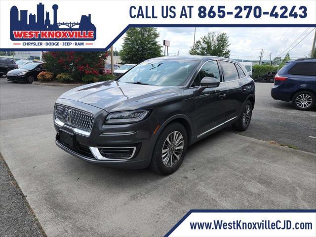 Photo of 2019 Magnetic Gray Metallic Lincoln Nautilus