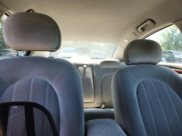 Photo of 2008 Platinum Metallic Buick Lucerne