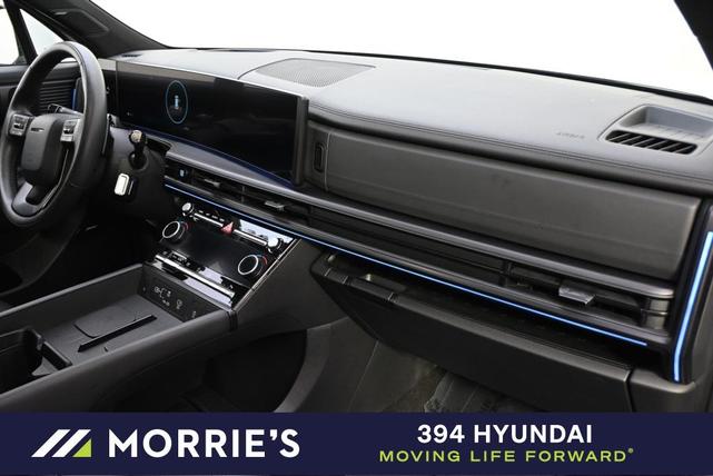 Photo of 2025 White Hyundai SANTA FE