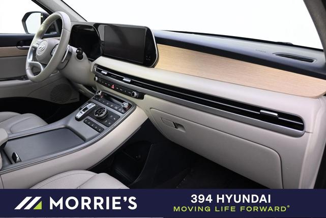 Photo of 2023 Burgundy Hyundai PALISADE