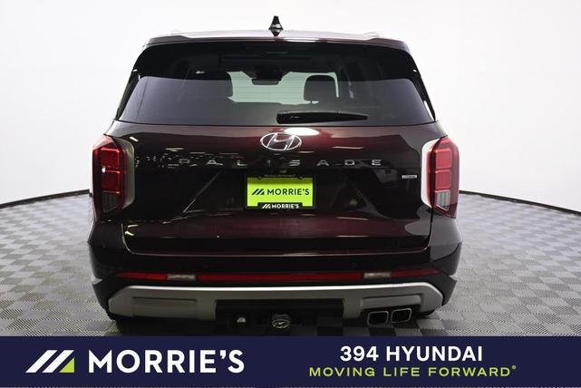 Photo of 2023 Burgundy Hyundai PALISADE