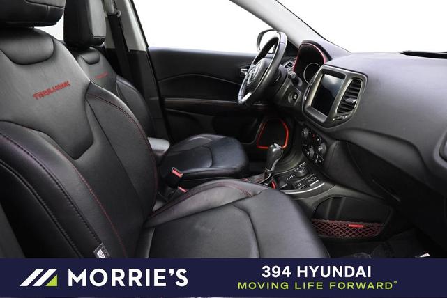 Photo of 2018 White Clearcoat Jeep Compass