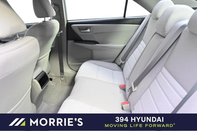 Photo of 2016 Celestial Silver Metallic Toyota Camry Hybrid