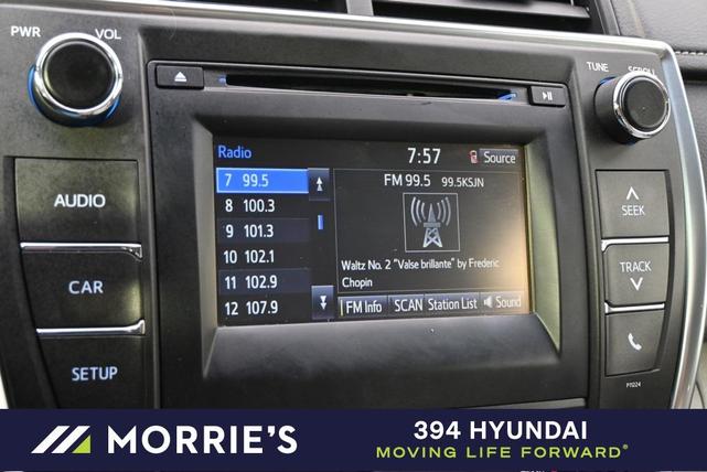 Photo of 2016 Celestial Silver Metallic Toyota Camry Hybrid