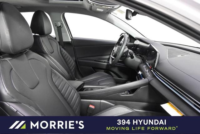 Photo of 2025 White Hyundai ELANTRA HEV