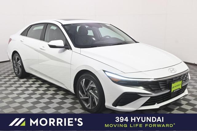 Photo of 2025 White Hyundai ELANTRA HEV
