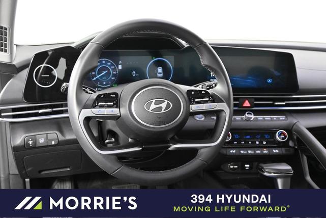 Photo of 2025 White Hyundai ELANTRA HEV