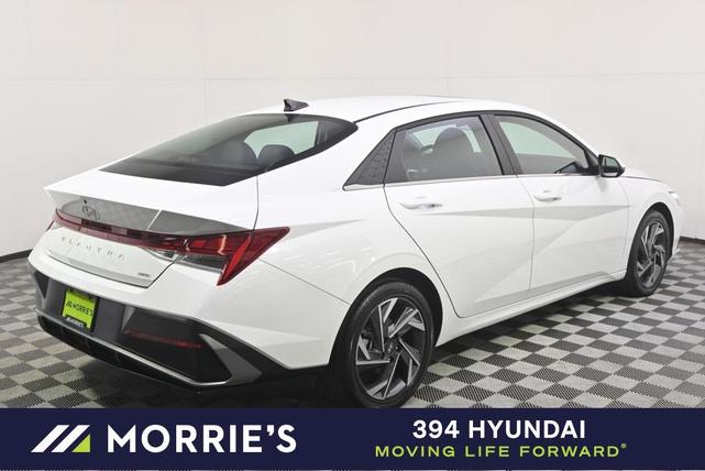 Photo of 2025 White Hyundai ELANTRA HEV