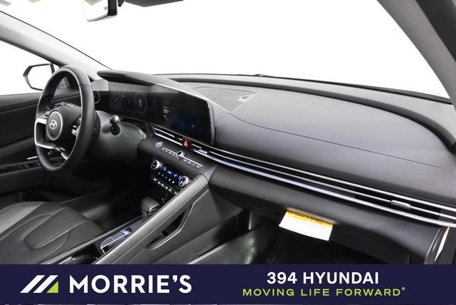 Photo of 2025 White Hyundai ELANTRA HEV