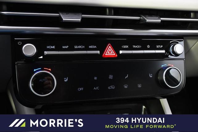 Photo of 2025 White Pearl Hyundai TUCSON