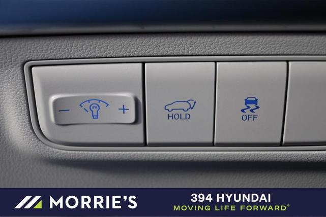 Photo of 2025 White Pearl Hyundai TUCSON