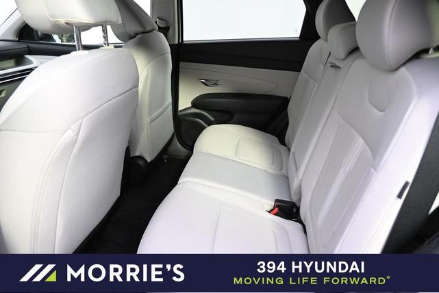 Photo of 2025 White Pearl Hyundai TUCSON