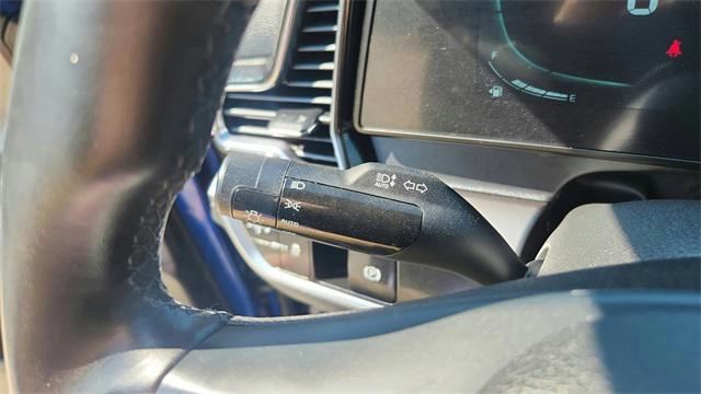 Photo of 2023 Sapphire Blue Kia Sportage
