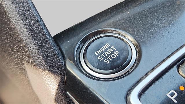Photo of 2023 Sapphire Blue Kia Sportage