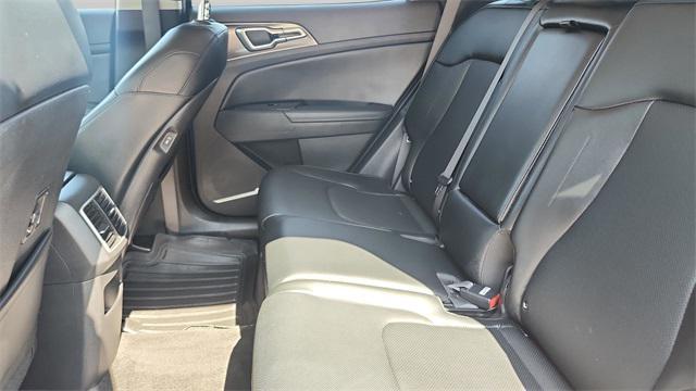Photo of 2023 Sapphire Blue Kia Sportage