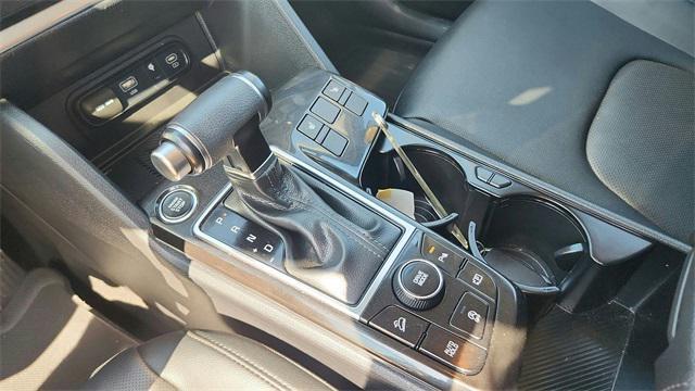 Photo of 2023 Sapphire Blue Kia Sportage