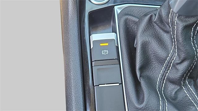 Photo of 2022 Cornflower Blue Volkswagen Taos
