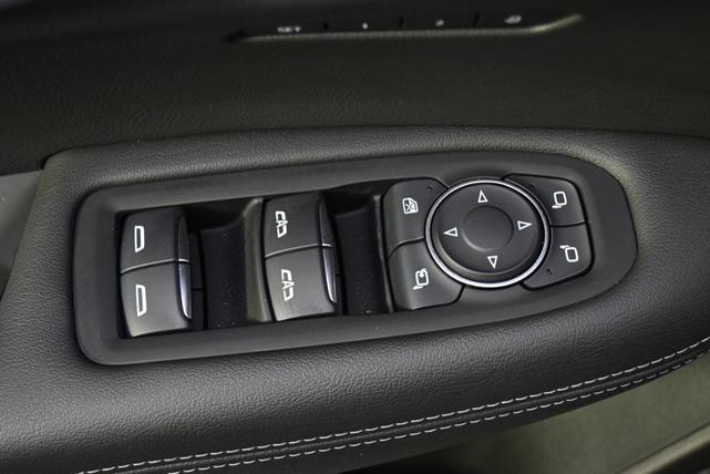 Photo of 2025 Stellar Black Metallic Cadillac XT6