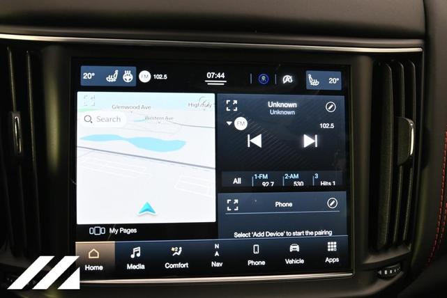 Photo of 2024 Blu Maserati Levante
