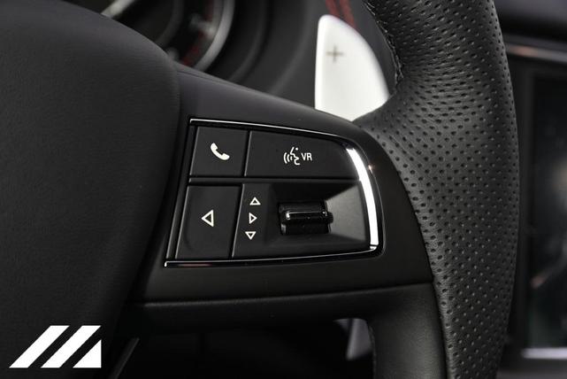 Photo of 2024 Blu Maserati Levante