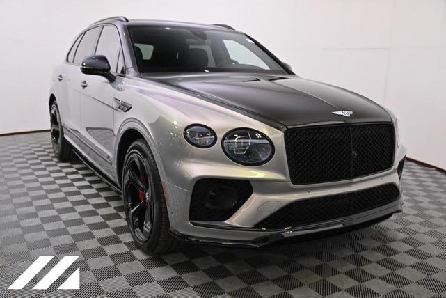 Photo of 2023 Extreme Silver Bentley Bentayga