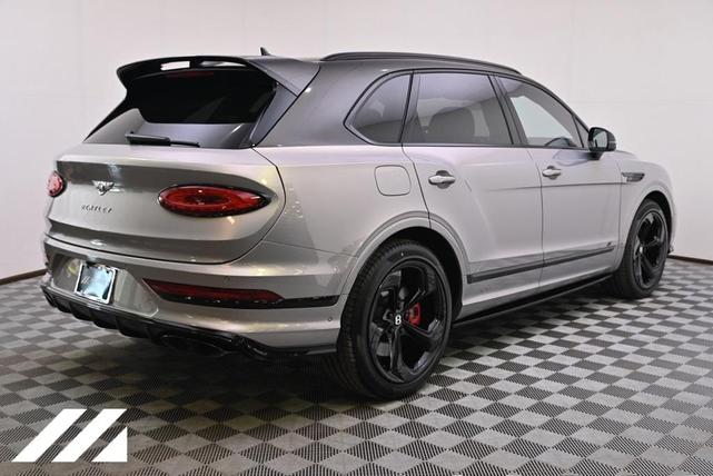 Photo of 2023 Extreme Silver Bentley Bentayga