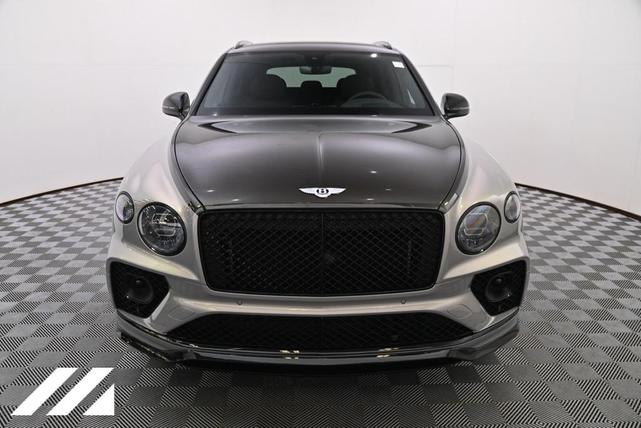 Photo of 2023 Extreme Silver Bentley Bentayga