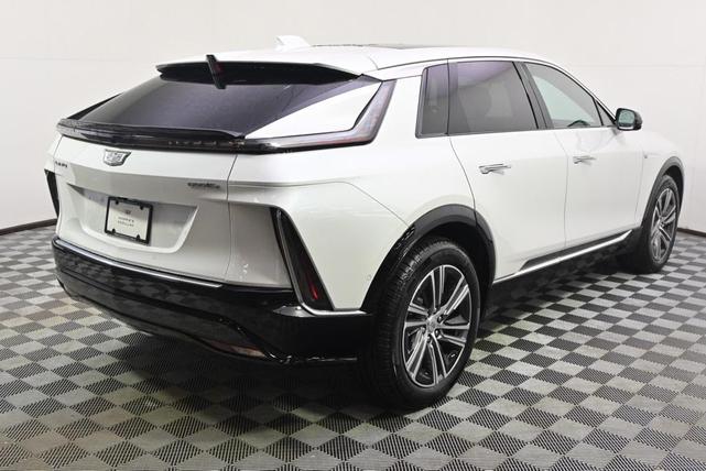 Photo of 2025 Crystal White Cadillac LYRIQ