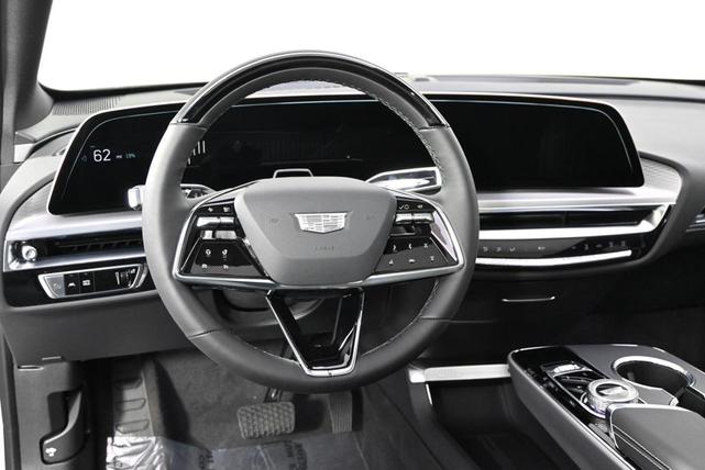 Photo of 2025 Crystal White Cadillac LYRIQ