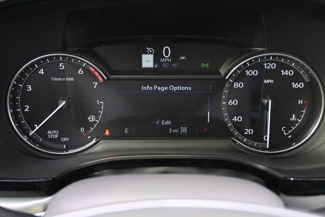 Photo of 2025 Crystal White Cadillac XT5