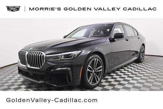 2022 BMW 750