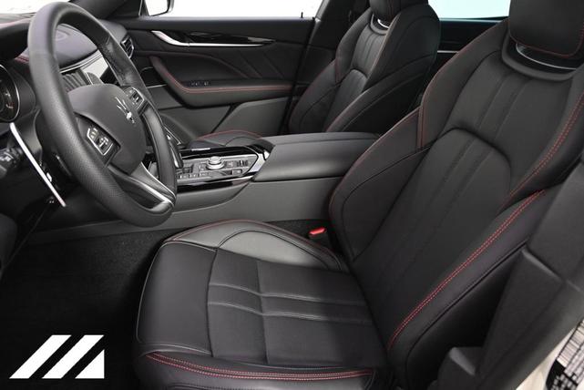 Photo of 2024 Bianco Maserati Levante