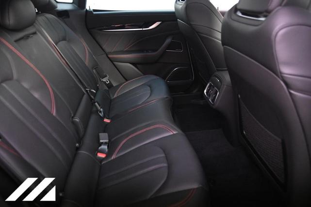Photo of 2024 Bianco Maserati Levante