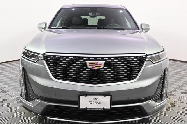 Photo of 2025 Silver Metallic Cadillac XT6