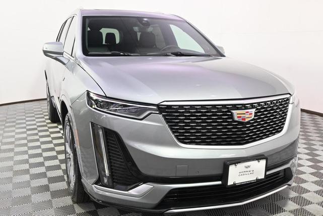 Photo of 2025 Silver Metallic Cadillac XT6