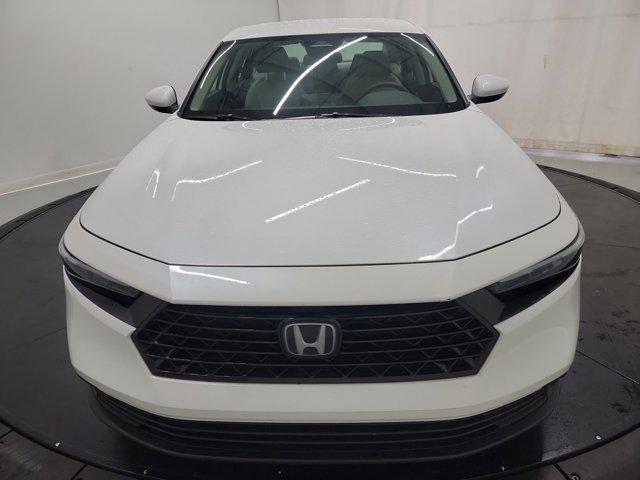 Photo of 2023 Platinum White Pearl Honda Accord