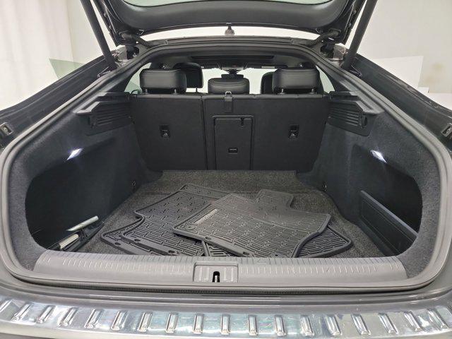 Photo of 2021 Deep Black Pearl Volkswagen Arteon