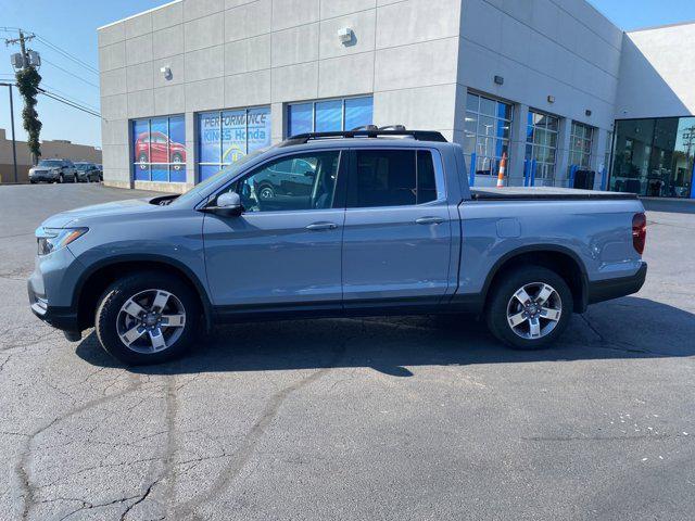 Photo of 2025 Gray Honda Ridgeline