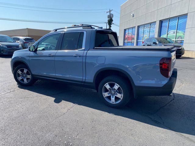Photo of 2025 Gray Honda Ridgeline