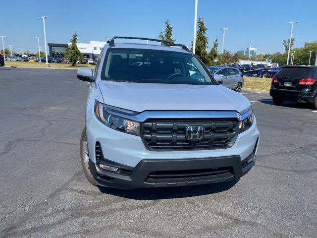 Photo of 2025 Gray Honda Ridgeline