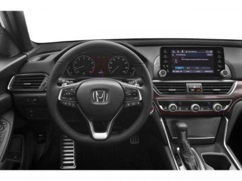 Photo of 2018 Lunar Silver Metallic Honda Accord