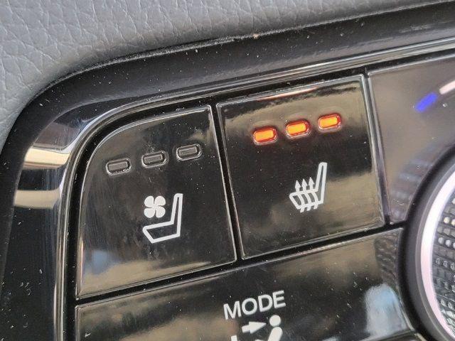 Photo of 2025 Radiant Red Metallic II Honda Pilot