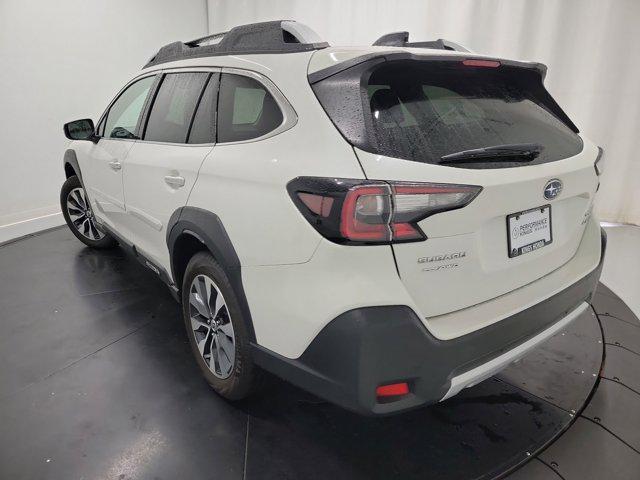 Photo of 2023 Crystal White Pearl Subaru Outback