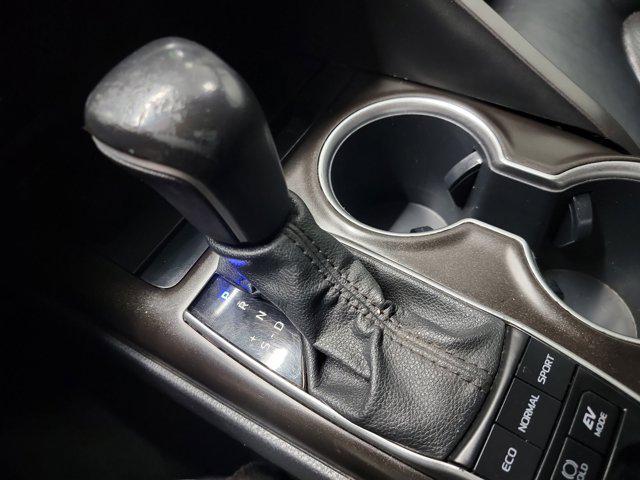 Photo of 2022 Predawn Gray Mica Toyota Camry Hybrid