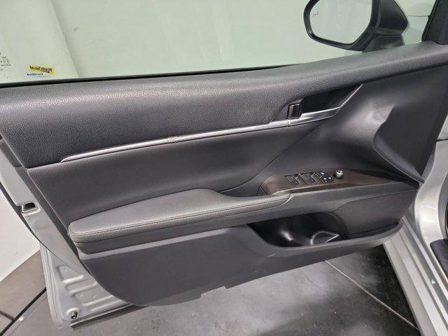 Photo of 2022 Predawn Gray Mica Toyota Camry Hybrid